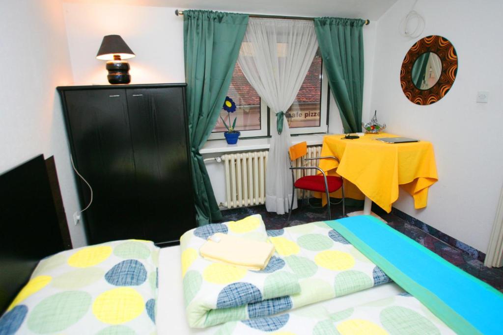 Hostel 021 โนวีซาด ห้อง รูปภาพ