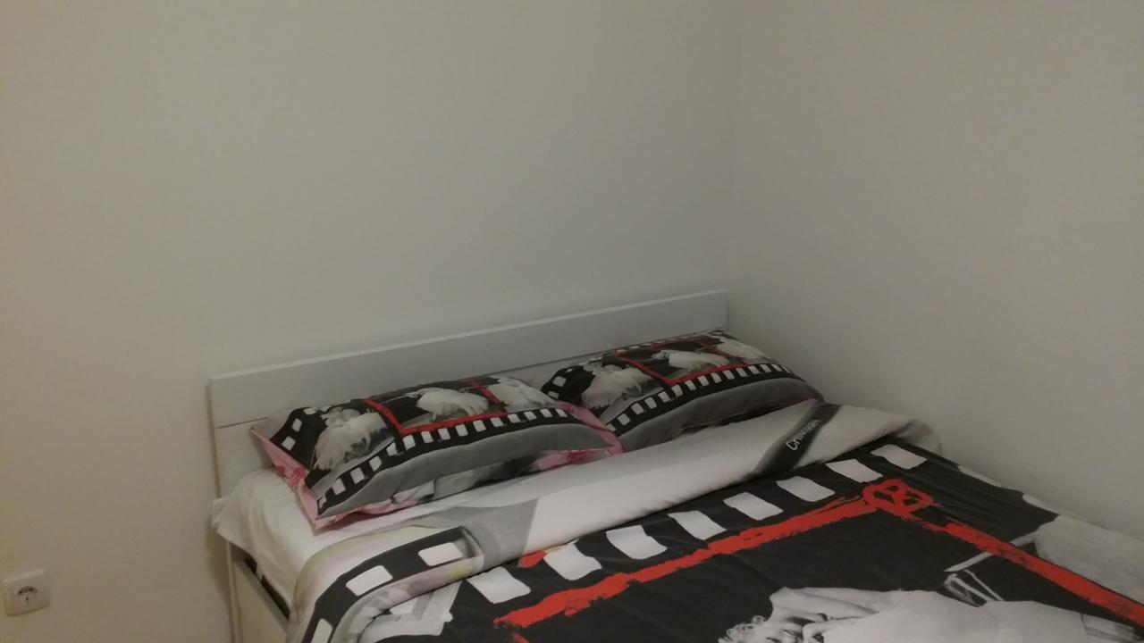 Hostel 021 โนวีซาด ภายนอก รูปภาพ
