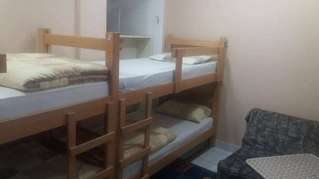 Hostel 021 โนวีซาด ภายนอก รูปภาพ